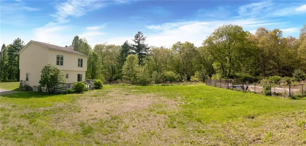 51 Mill Road Foster RI 02825