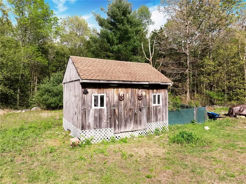 51 Mill Road Foster RI 02825