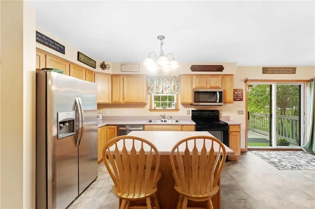 51 Mill Road Foster RI 02825