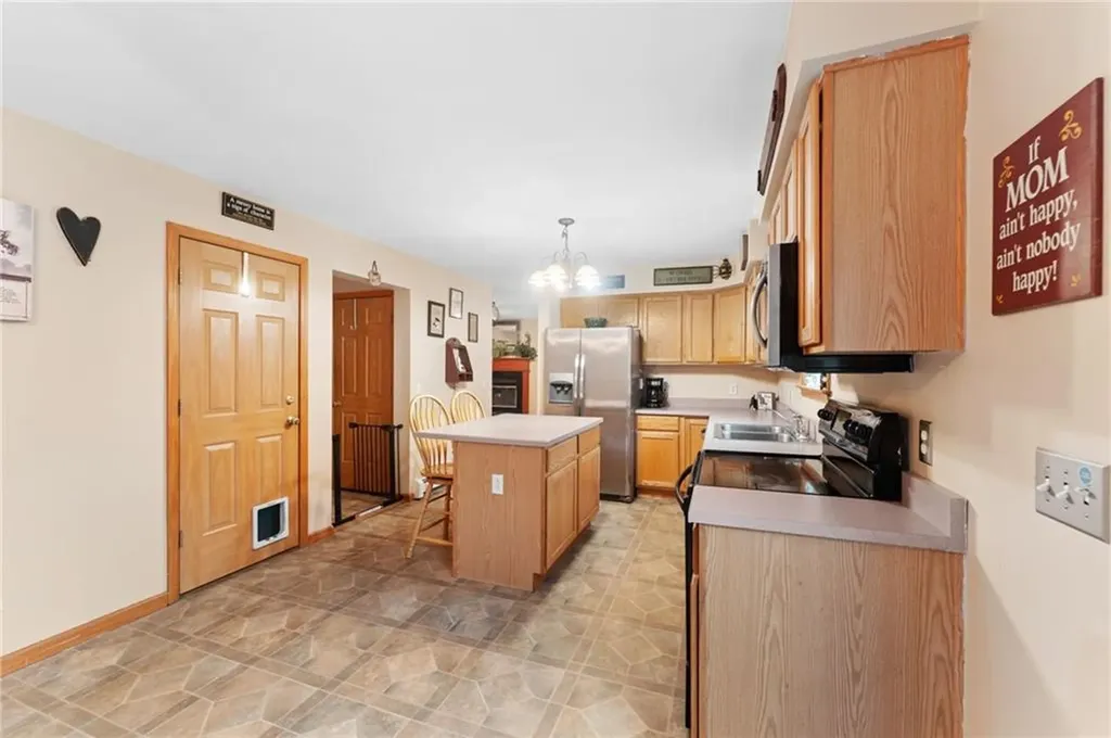 51 Mill Road Foster RI 02825