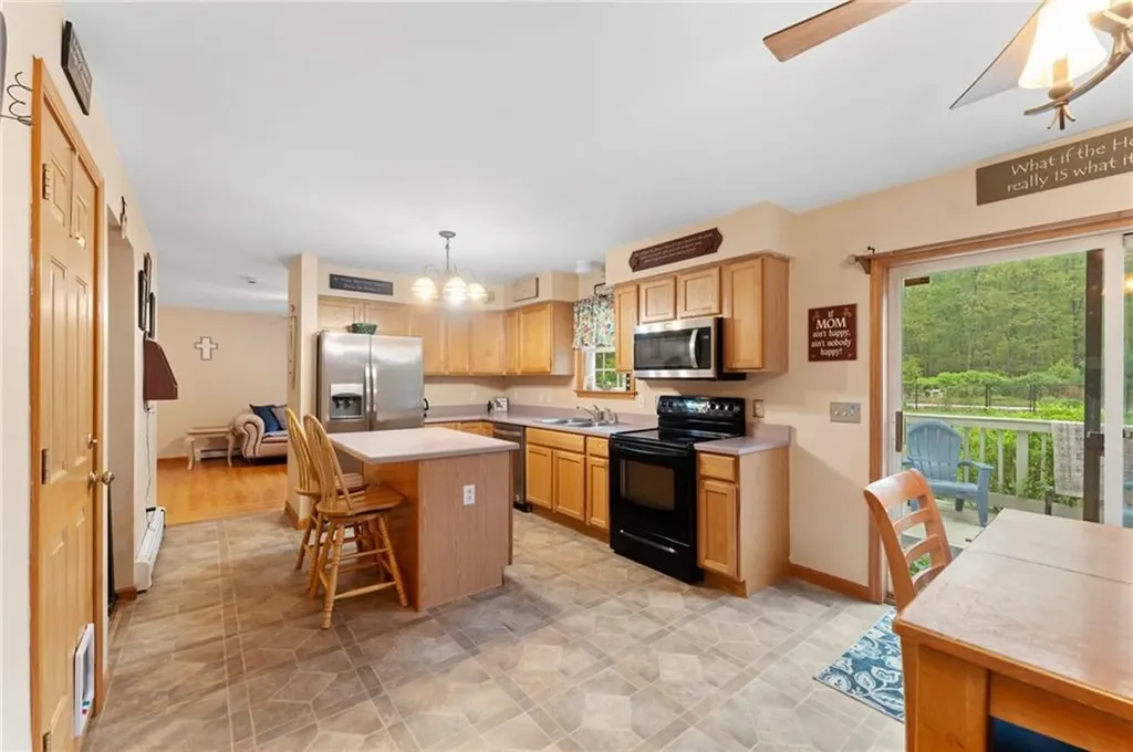 51 Mill Road Foster RI 02825