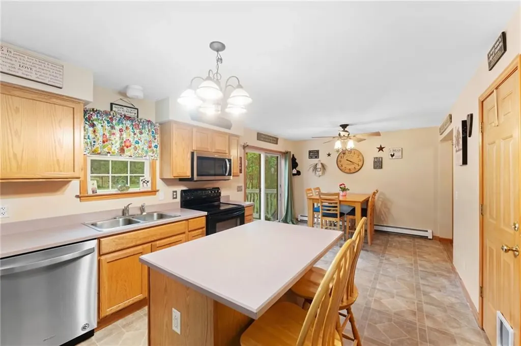 51 Mill Road Foster RI 02825
