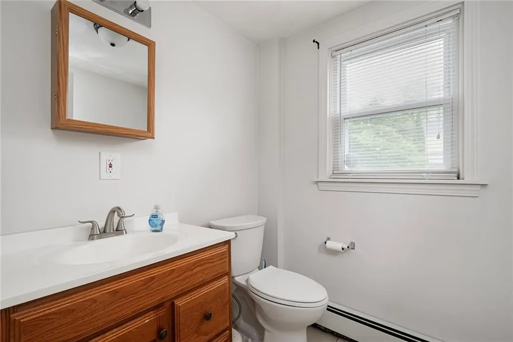 27 Hayes Street Cranston RI 02920