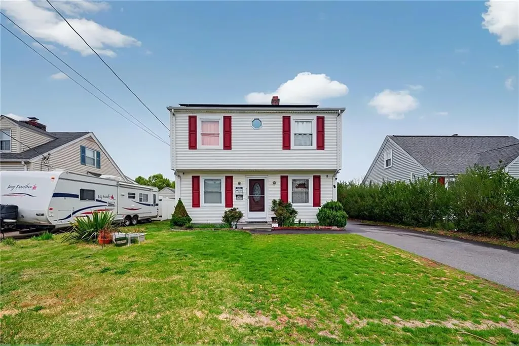 434 Carter Avenue Pawtucket RI 02861