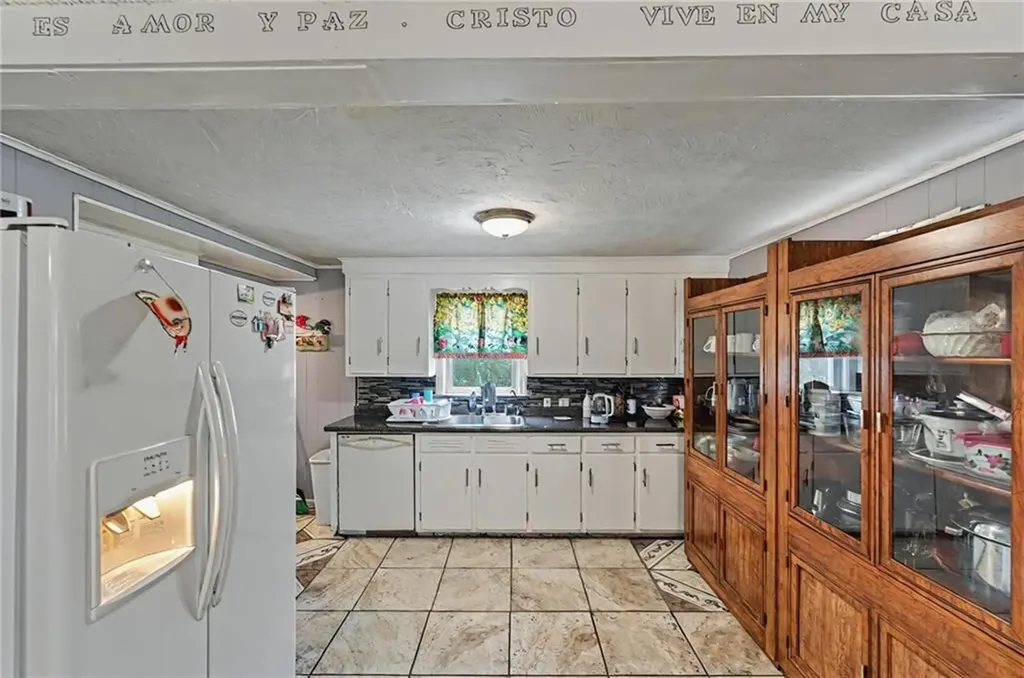 434 Carter Avenue Pawtucket RI 02861