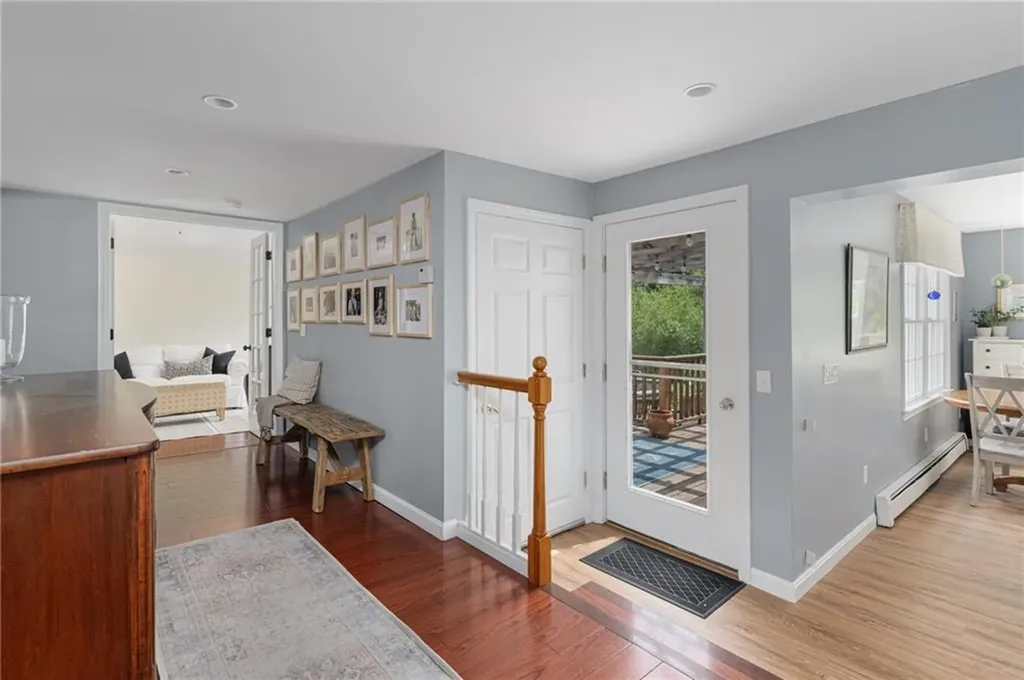 48 Pierce Road North Kingstown RI 02874