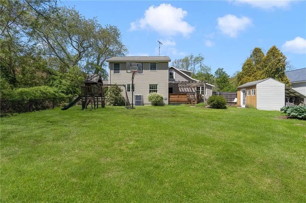 48 Pierce Road North Kingstown RI 02874