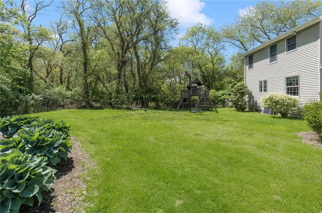 48 Pierce Road North Kingstown RI 02874