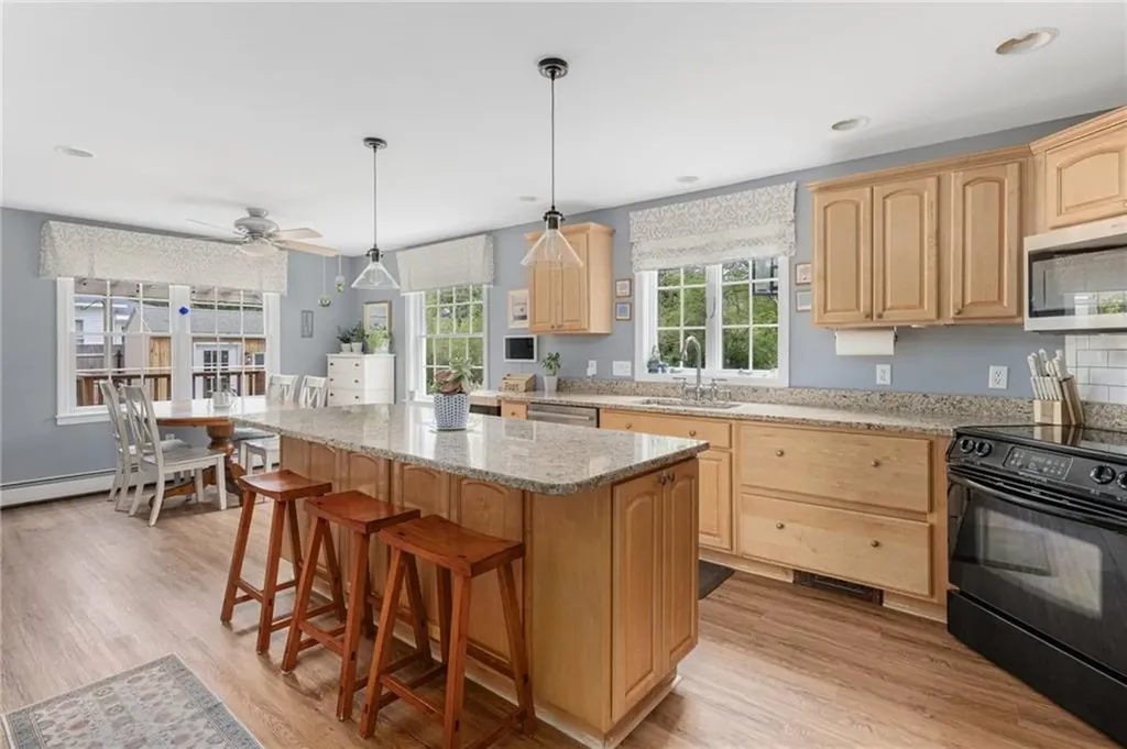 48 Pierce Road North Kingstown RI 02874