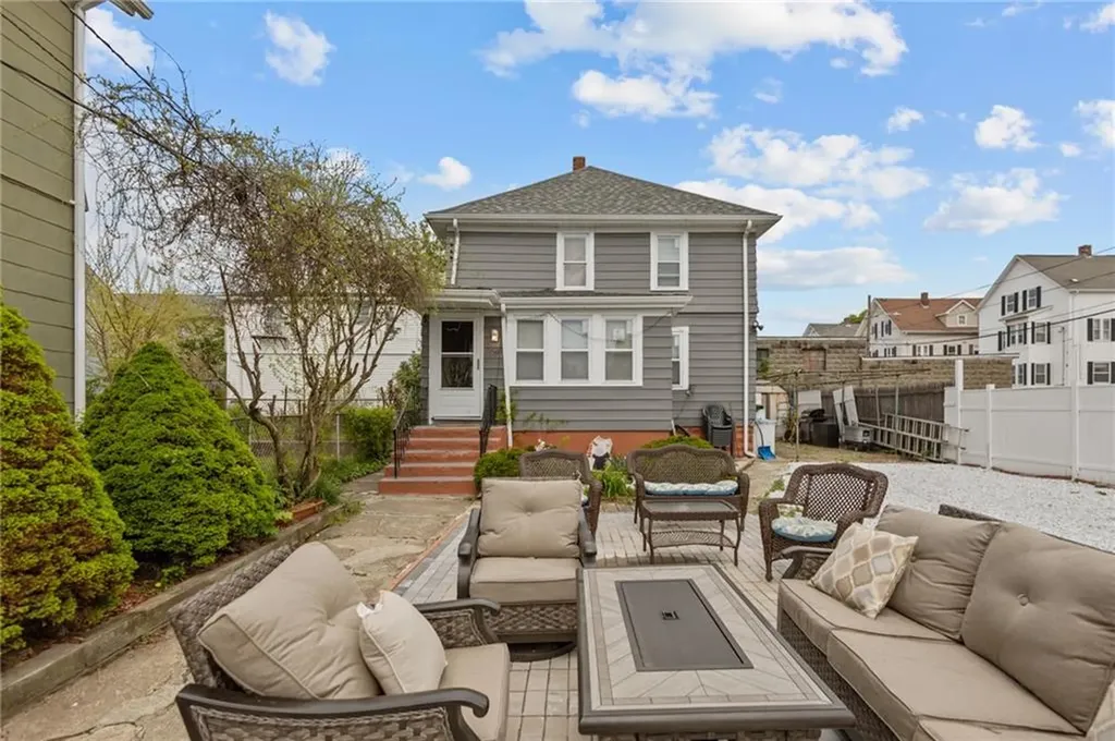 108 Johnson Street Pawtucket RI 02860