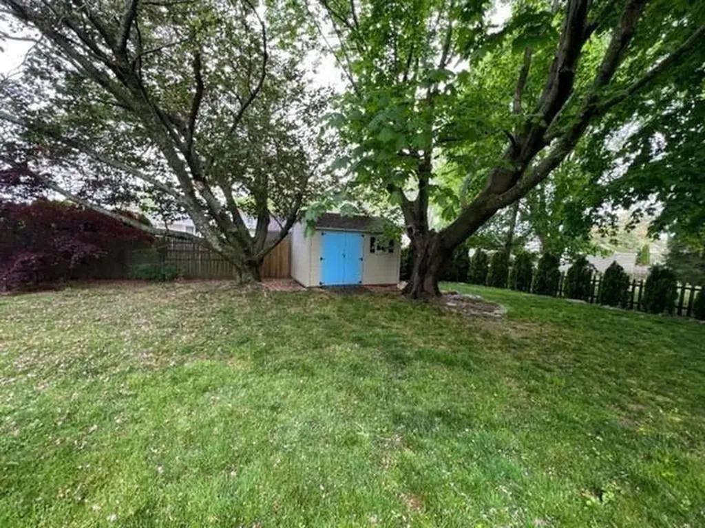 35 Wilkey Avenue Portsmouth RI 02871