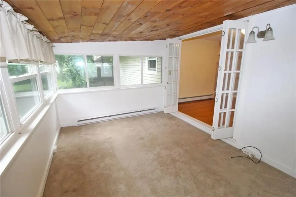 35 Wilkey Avenue Portsmouth RI 02871