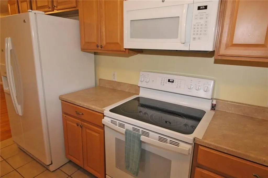 35 Wilkey Avenue Portsmouth RI 02871