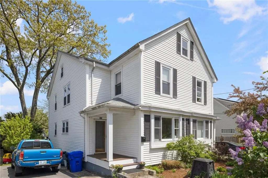 80 Wilcox Avenue Pawtucket RI 02860