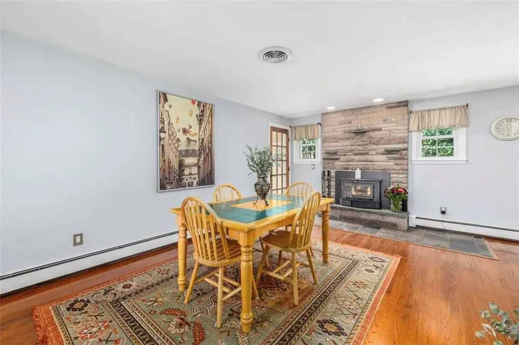 71 Orlando Drive North Providence RI 02904