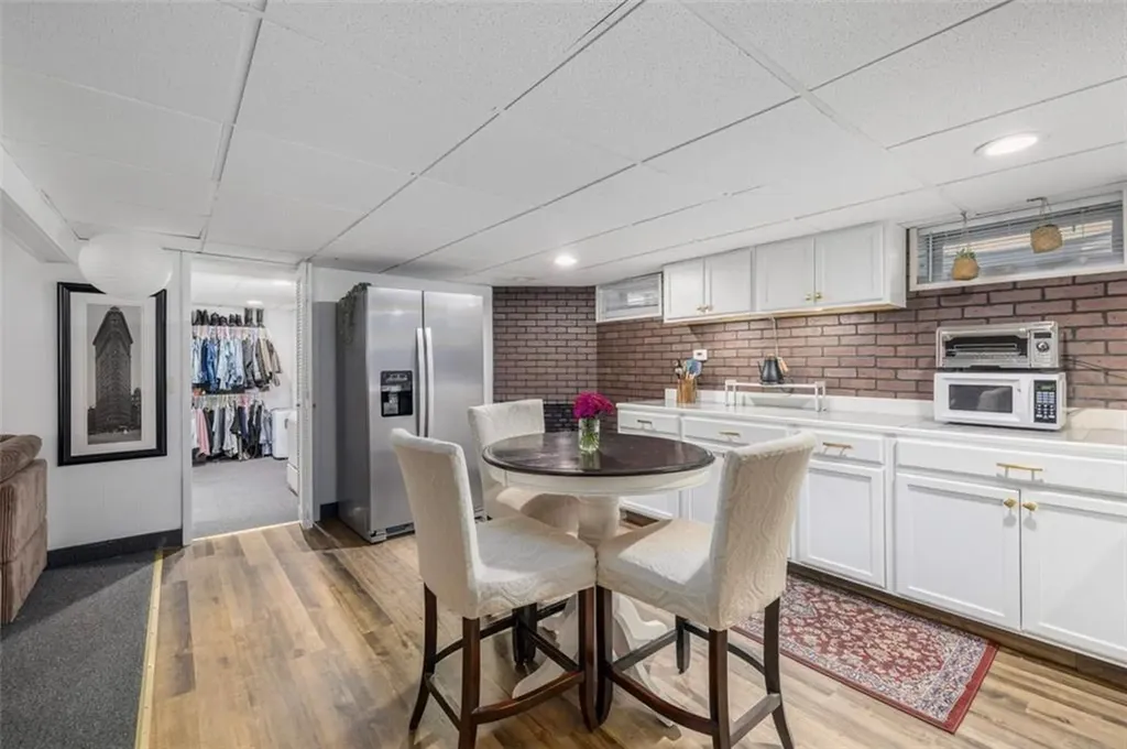 71 Orlando Drive North Providence RI 02904