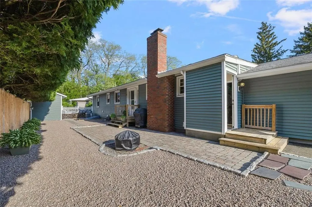 71 Orlando Drive North Providence RI 02904