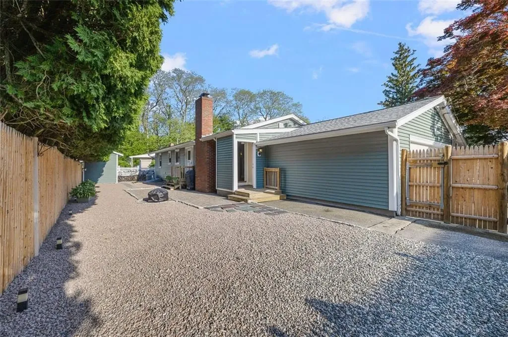 71 Orlando Drive North Providence RI 02904