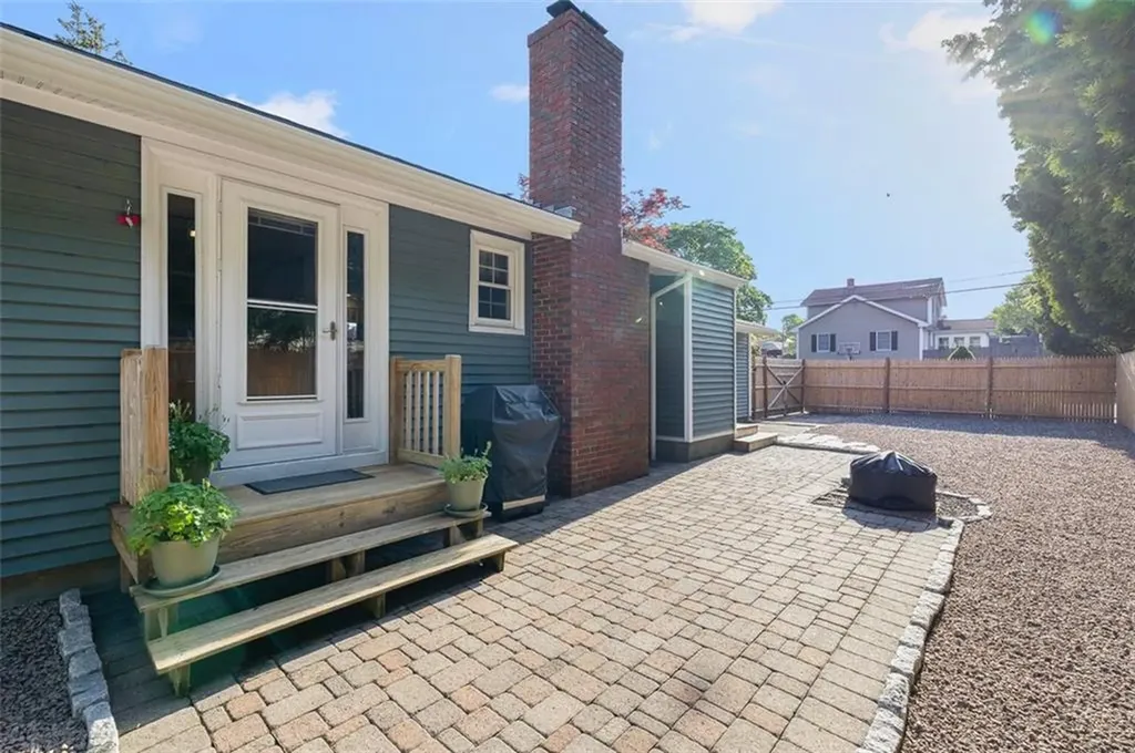 71 Orlando Drive North Providence RI 02904