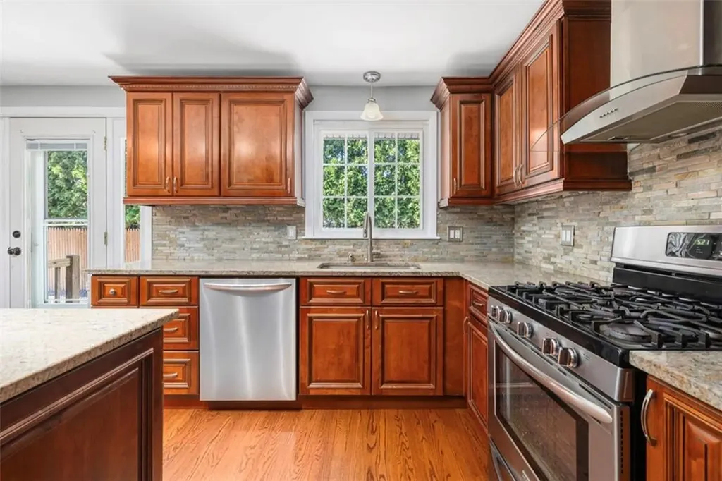 71 Orlando Drive North Providence RI 02904
