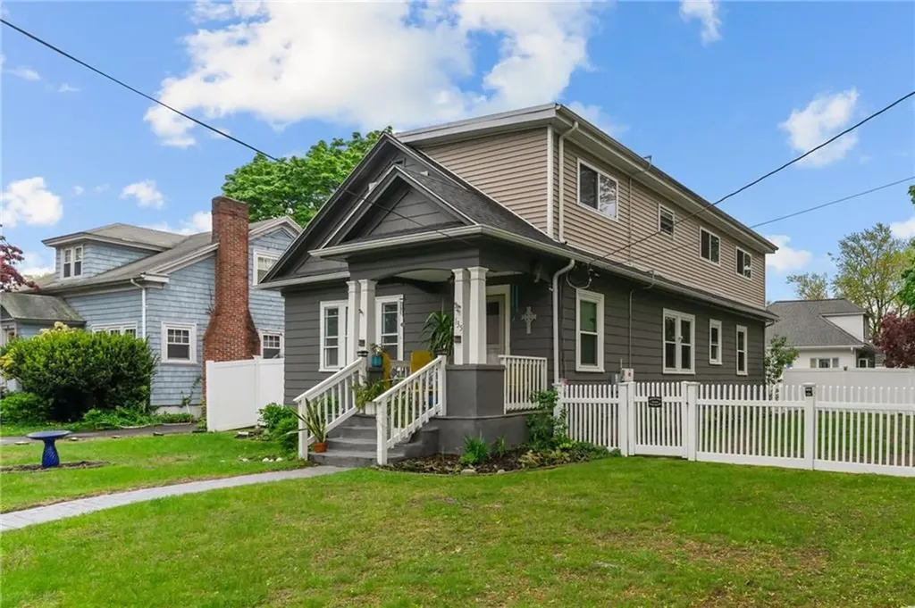 135 Paine Avenue Cranston RI 02910