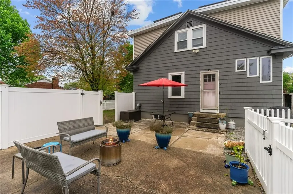 135 Paine Avenue Cranston RI 02910