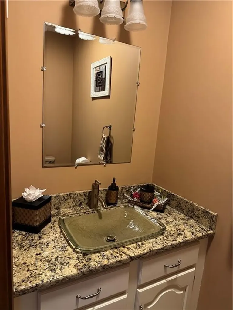 87 Hillcrest Drive Cranston RI 02921