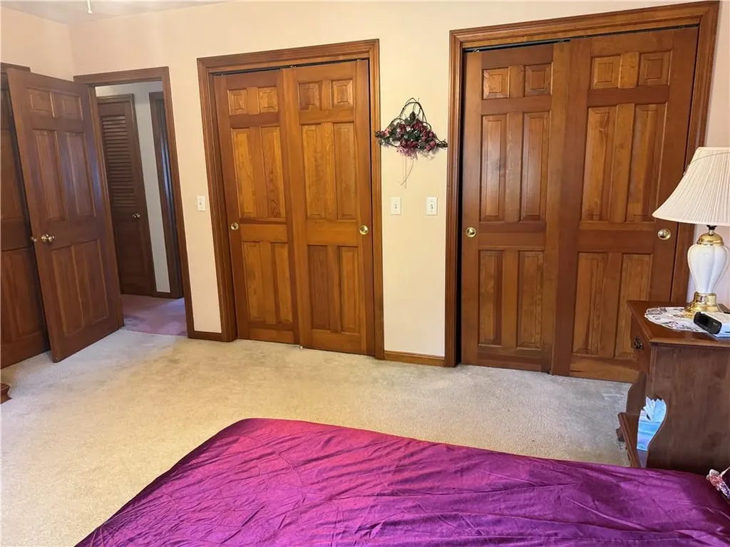 87 Hillcrest Drive Cranston RI 02921