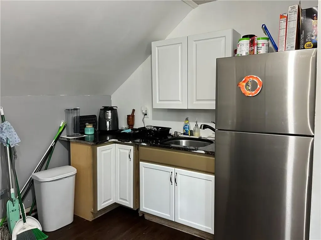 211 Oxford Street Providence RI 02905