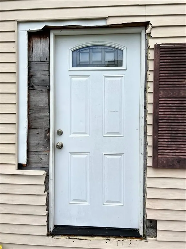 211 Oxford Street Providence RI 02905