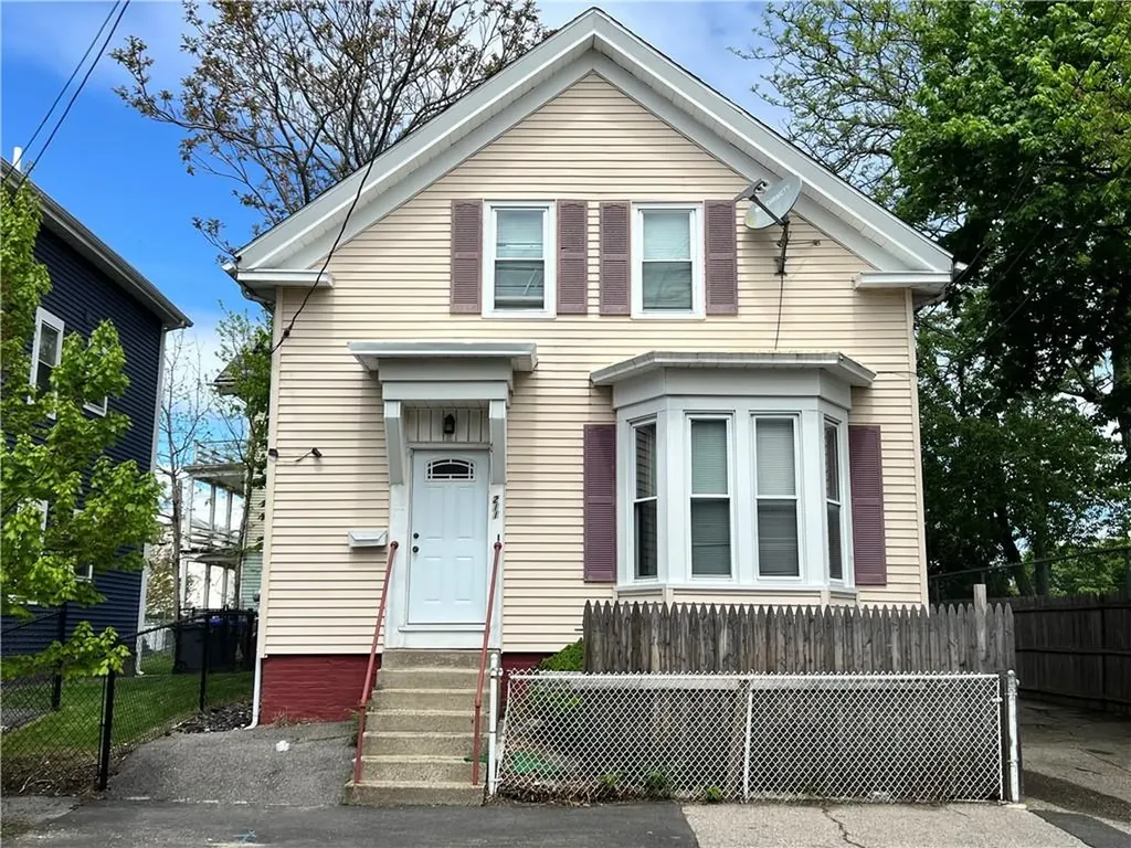 211 Oxford Street Providence RI 02905