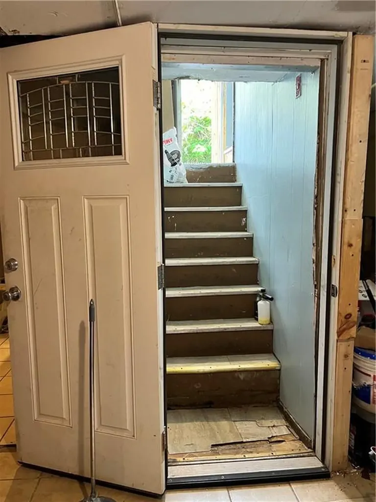 211 Oxford Street Providence RI 02905