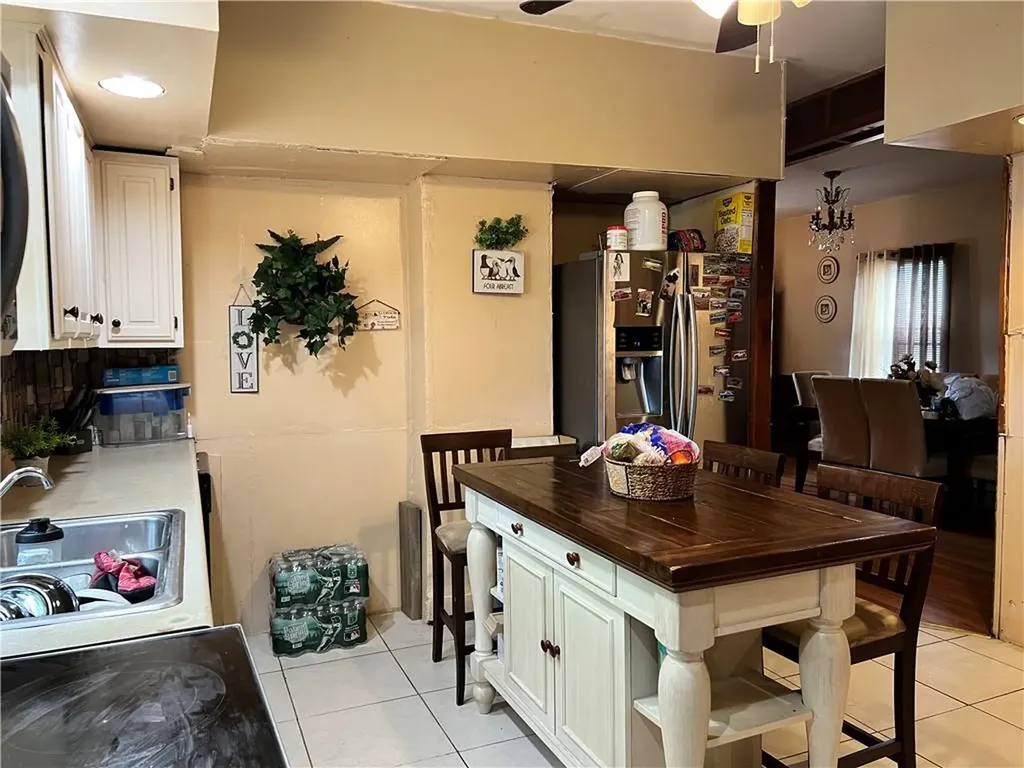 211 Oxford Street Providence RI 02905