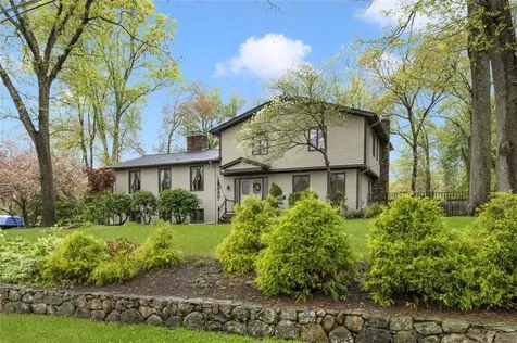 218 Burnt Cedar Drive North Kingstown RI 02852