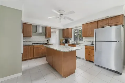 218 Burnt Cedar Drive North Kingstown RI 02852