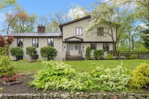 218 Burnt Cedar Drive North Kingstown RI 02852