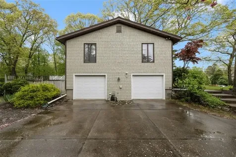 218 Burnt Cedar Drive North Kingstown RI 02852