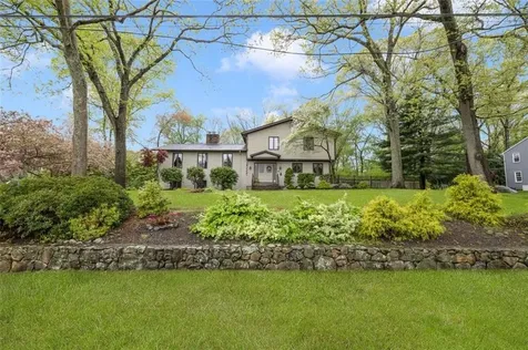 218 Burnt Cedar Drive North Kingstown RI 02852