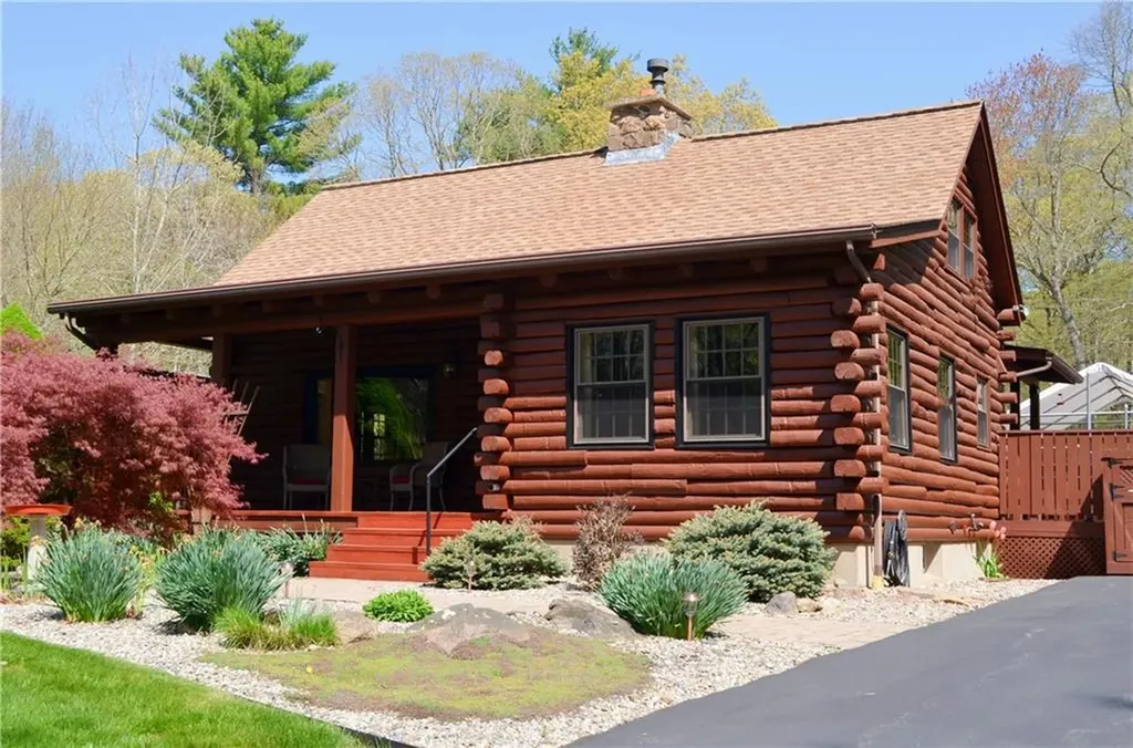 37 William Reynolds Road Exeter RI 02822