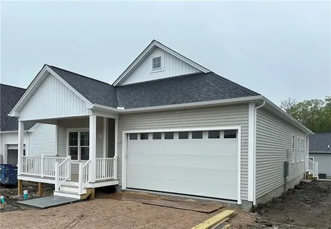 39 Weston Avenue North Kingstown RI 02852