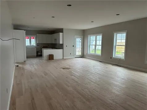 39 Weston Avenue North Kingstown RI 02852