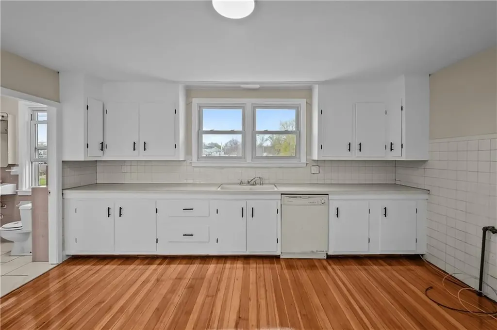 41 Fletcher Avenue Cranston RI 02920