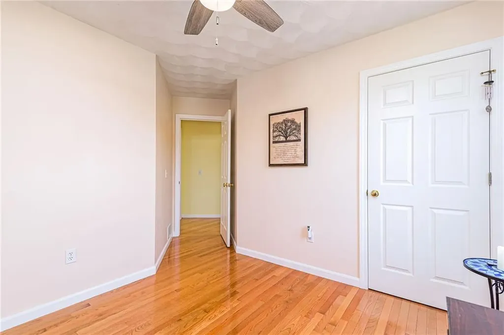 39 President Drive Narragansett RI 02882