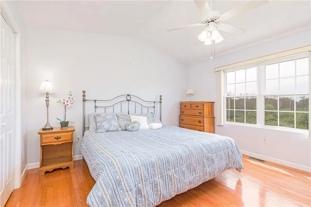 39 President Drive Narragansett RI 02882