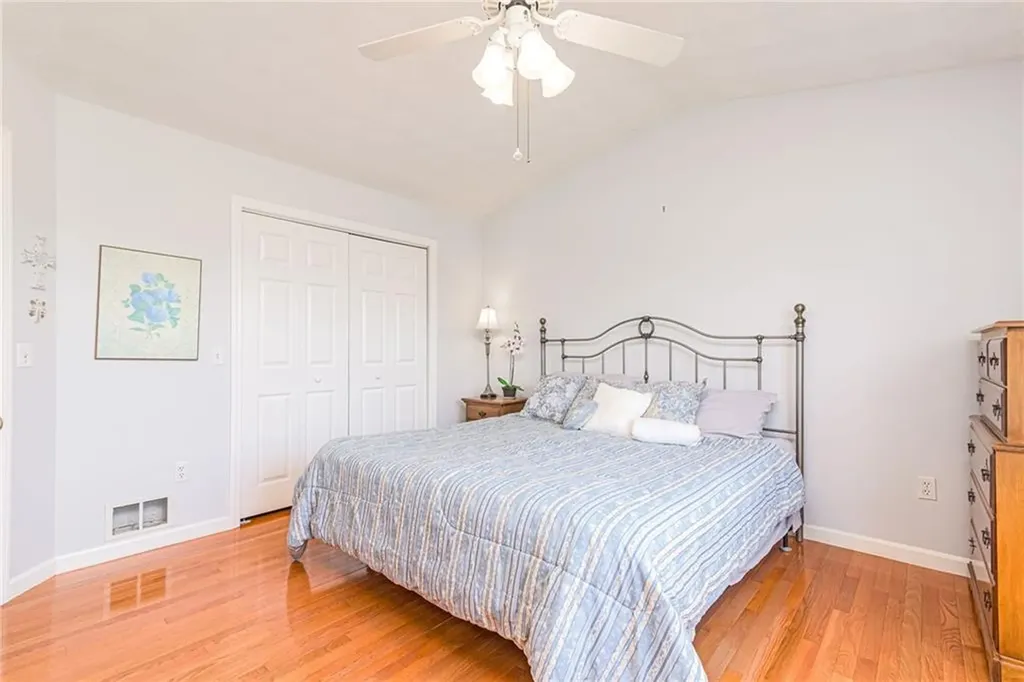 39 President Drive Narragansett RI 02882