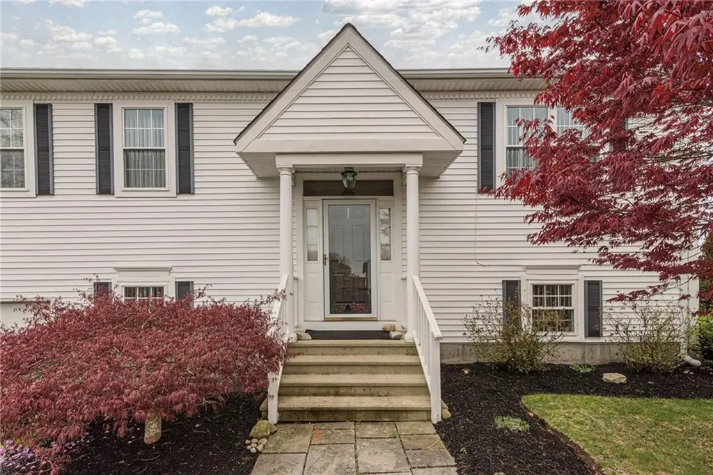 39 President Drive Narragansett RI 02882