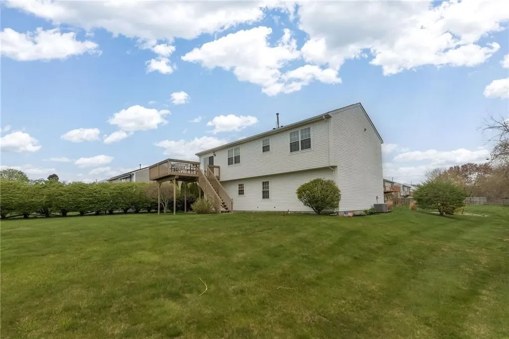 39 President Drive Narragansett RI 02882