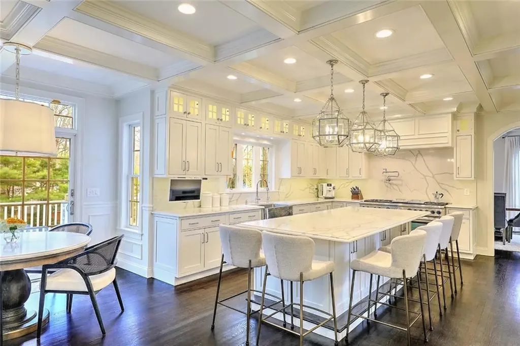 33 Susan Drive Cumberland RI 02864