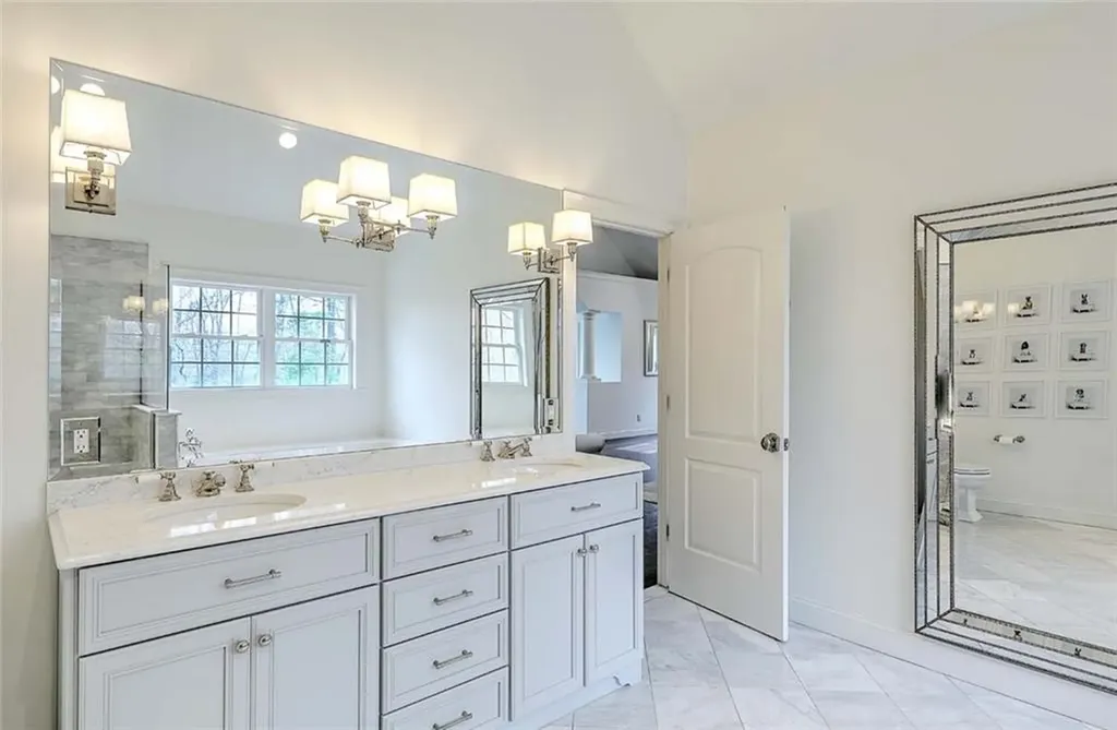 33 Susan Drive Cumberland RI 02864