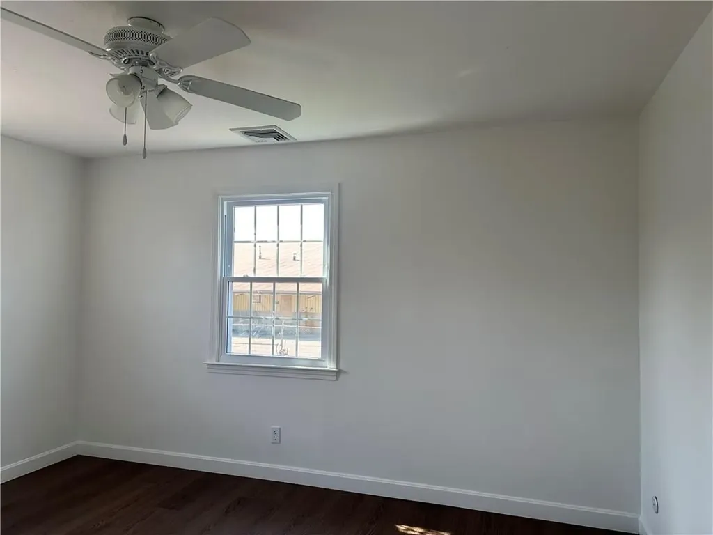 11 Pocono Road Middletown RI 02842